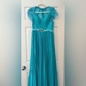 Turquoise Lace-Detail Pleated Maxi Dress with Embellished Waist
